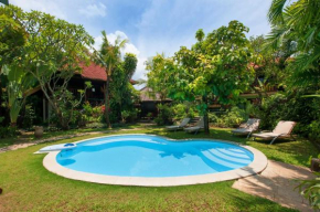 Отель Pondok Agung Bed & Breakfast  South Kuta